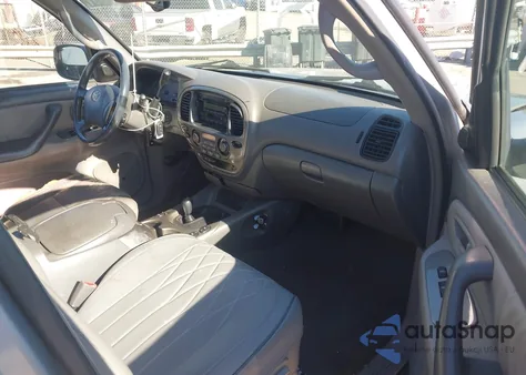 2004 Toyota Sequoia Limited V8 z USA, uszkodzony, nr VIN 5TDBT48A34S226346